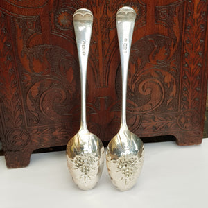 Sterling Silver Gilt Bowl Pair Of Berry Table Spoons Antique London circa 1911