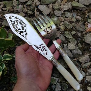 Superb Pair Of Moher Of Pearl Handled Silver Plate Mounted Fish Servers Antique Victorian Circa 1880