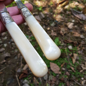Superb Pair Of Moher Of Pearl Handled Silver Plate Mounted Fish Servers Antique Victorian Circa 1880