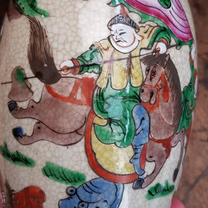 Chinese Hand Painted Porcelain Vase Battle Scene Pictorial Antique circa 1900