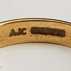 9k Gold 5 Diamond Set Ring Size UK L Vintage London circa 1989