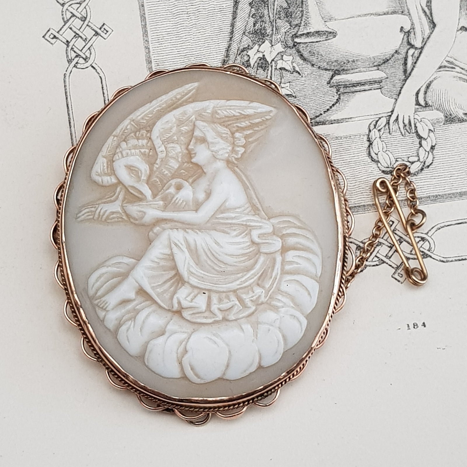18k Gold Mounted Carved Shell Cameo Brooch Hebe And Zeus Antique circa 1900