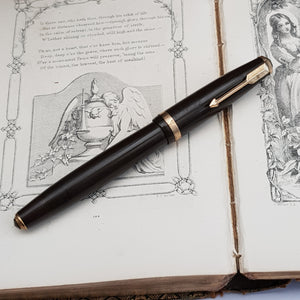 G.E.O S. Parker Duo fold Black Resin Fountain Pen With 14k Nib Vintage Circa 1930's