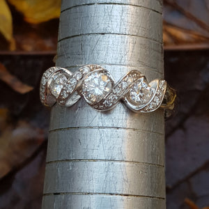 18k White Gold And Diamond Gallery Ring Size UK R Vintage Circa 2000