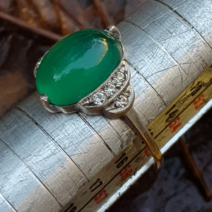 9k Gold And Silver Jade Cabochon And Diamond Ring Size UK O 1/2 Vintage Circa 1930's