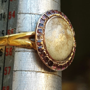 22k Gold Moss Agate Cabochon Almandine Garnet Ring Size UK O 1/2 Antique London Circa 1904