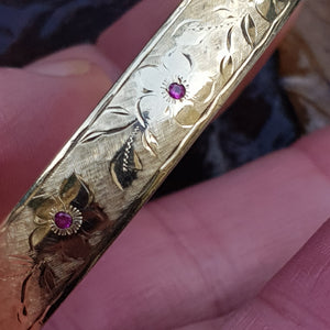 9k Gold Metal Core Ruby Set Floral Engraved Bangle Vintage Retro Circa 1940's