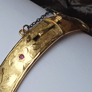9k Gold Metal Core Ruby Set Floral Engraved Bangle Vintage Retro Circa 1940's