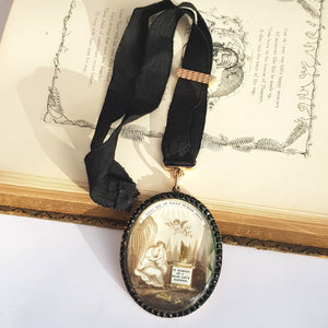 Gold Cased Hand Painted Pictorial Memento Mori Locket Antique Georgian Circa 1770