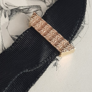 Gold Cased Hand Painted Pictorial Memento Mori Locket Antique Georgian Circa 1770