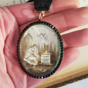 Gold Cased Hand Painted Pictorial Memento Mori Locket Antique Georgian Circa 1770
