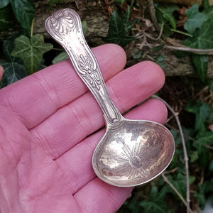 Sterling Silver Kings Pattern tea Caddy Spoon Antique London Circa 1861