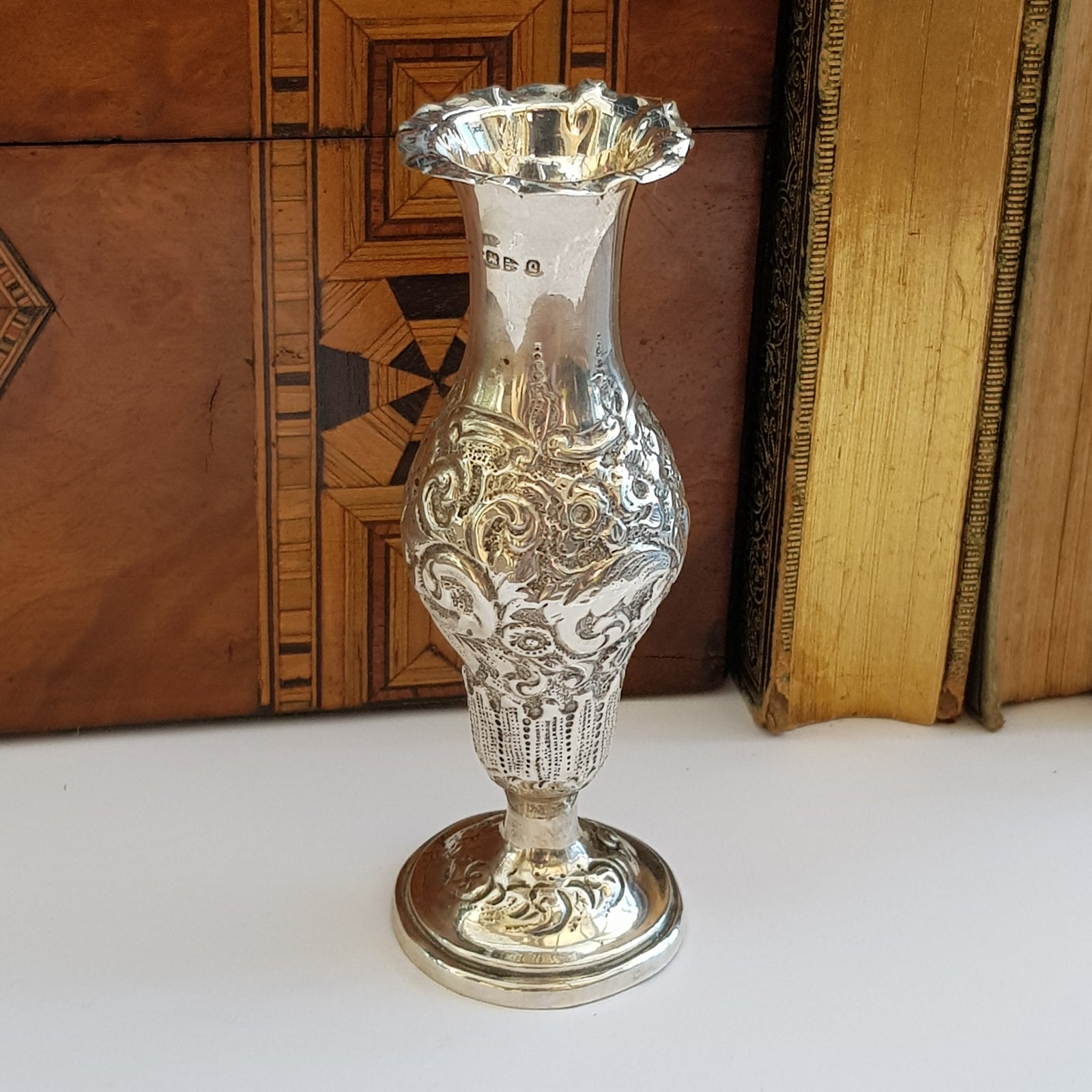 Sterling Silver Repousse Bulbed Amphora Specimen Flower Vase Antique Chester Circa 1899