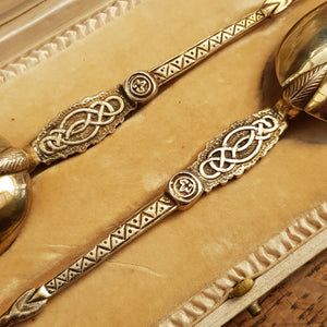 Sterling Silver Box Set Of Replica Royal Anointing Spoons Antique London Circa 1910