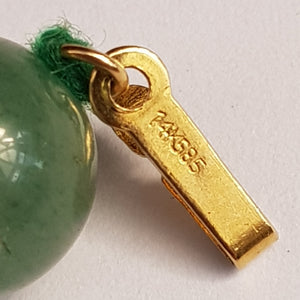 14k Gold Fitted 18 Inch Jade Beaded Necklace Vintage Circa 1970's