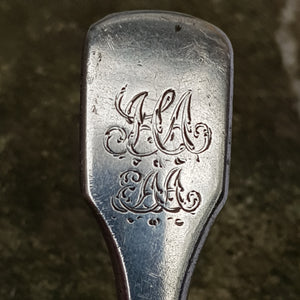 Sterling Silver Shelled Bowl Fiddle Pattern Tea Caddy Spoon Antique Georgian London Circa 1829