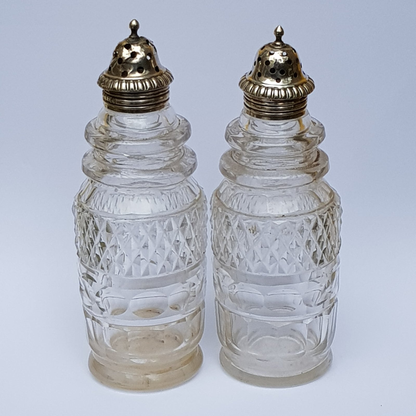 Sterling Silver Fitted Pair Of Cut Glass Pepper Pots Antique Georgian Sheffield circa 1821