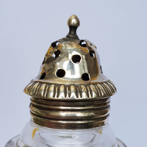 Sterling Silver Fitted Pair Of Cut Glass Pepper Pots Antique Georgian Sheffield circa 1821