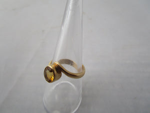 9K Yellow Gold And Citrine Twist Ring Sheffield 2001