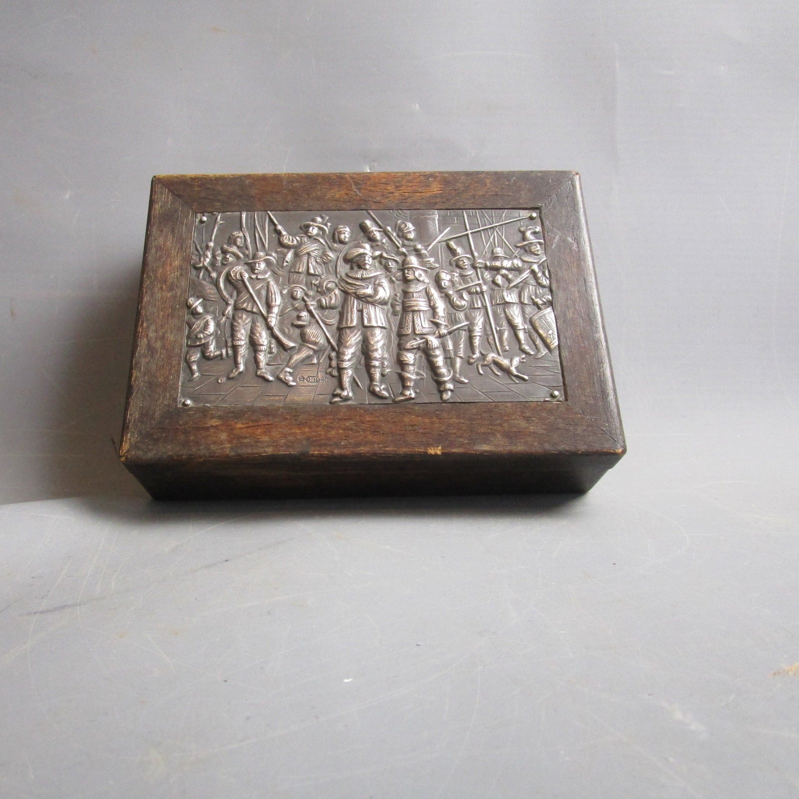 Continental Silver Mounted Box Cavaliers Preparing For Battle Antique Edwardian c1910