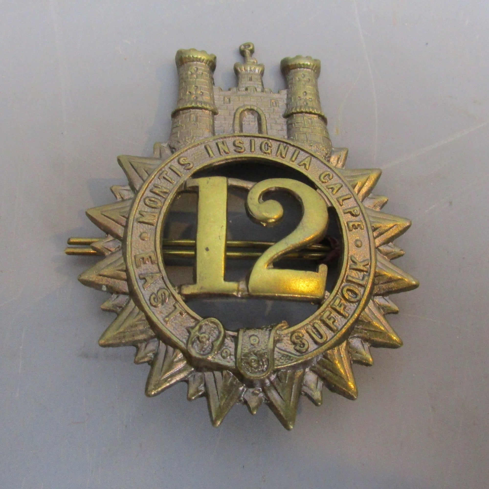 Glengarry Badge 12th East Suffolk Regiment On Foot Antique Victorian c1874