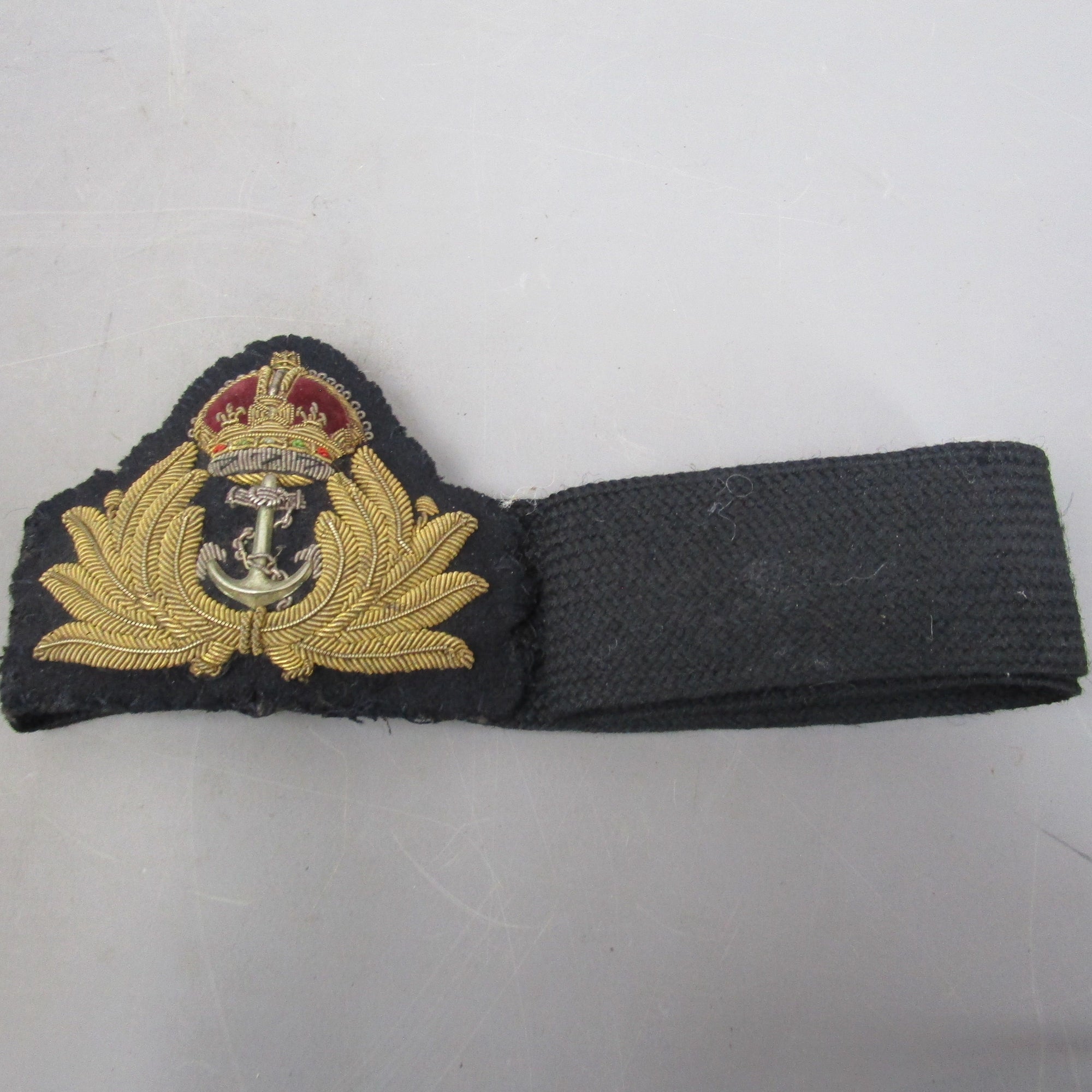 Royal Navy Captain's Cap Badge WWI WWII