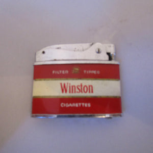 Winston Red And White Striped Cigarette Lighter Penguin No 18250 Japen vintage 1950s