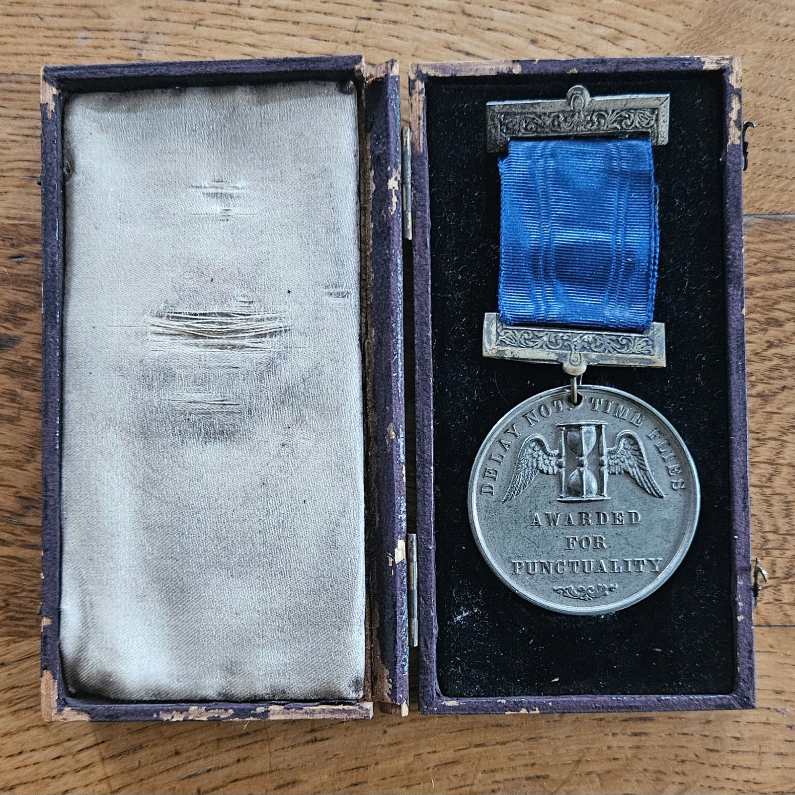 Frank James Feb 1900 Punctuality Attendance Medal Boxed Antique Edwardian