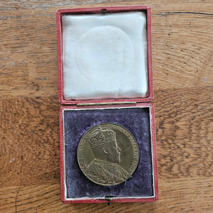 King Edward VII and Queen Alexandria 1902 Coronation Medal Coin Boxed Antique