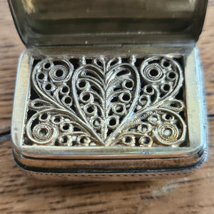 English Sterling Silver Vinaigrette Box by Matthew Linwood Antique Georgian 1810