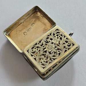 Regency 1825 Sterling Silver Vinaigrette Box by Ledsum & Vale Antique