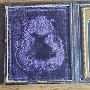 Early Cased Daguerrotype Photograph Photo of a Lady Antique Victorian c1860