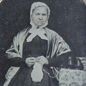 Early Cased Daguerrotype Photograph Photo of a Lady Antique Victorian c1860