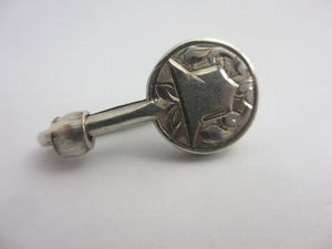 Napkin Clip in English Sterling Silver Antique Victorian 1900