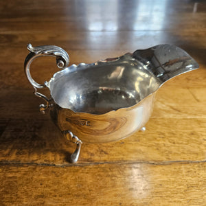 Chester Hallmark English Sterling Silver Pair of Serving Sauce Boats Dishes by Henry Matthews Antique Victorian