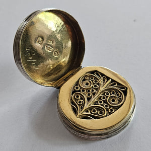 Rare Circular Draught Piece Georgian 1814 Sterling Silver Vinaigrette Box by Matthew Linwood Antique