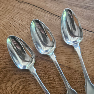 Set of 6 Shell Detailing Scottish Sterling Silver Tea Spoons Cutlery by Forrests Antique Victorian 1898