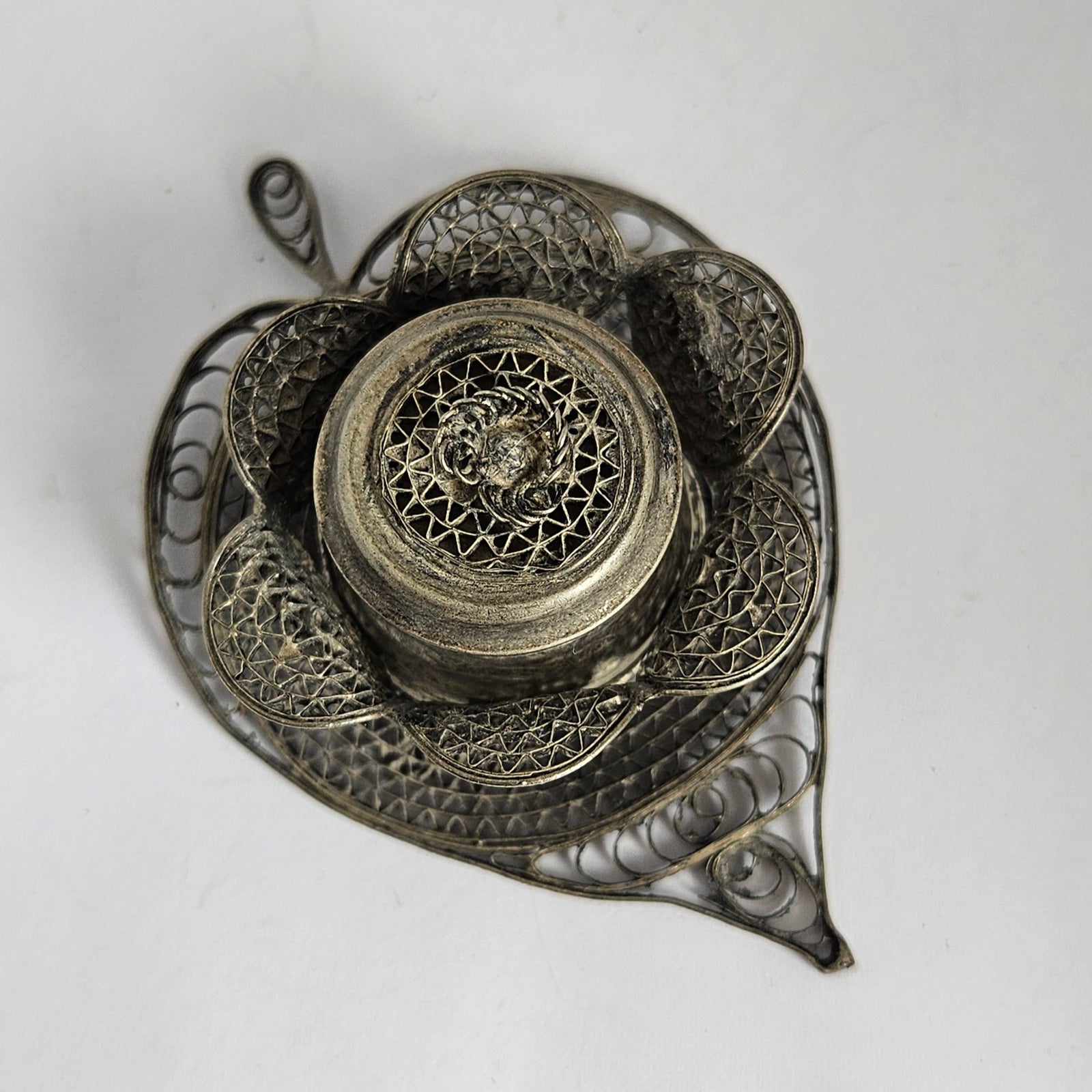 Heart Shape Sterling Silver Filigree Incense Pot Box Antique Victorian c1900