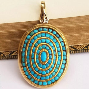 18k Gold Turquoise Set Picture Locket Back Etruscan Style Pendant Antique Sheffield circa 1880s