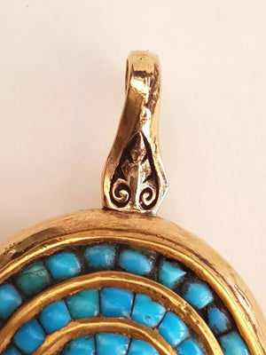 18k Gold Turquoise Set Picture Locket Back Etruscan Style Pendant Antique Sheffield circa 1880s