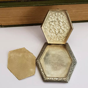 Egyptian Solid Silver Floral Repousse Geometric Powder Compact Vintage circa 1939