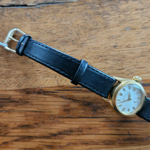 18k Gold Rolex Ladies Wrist Watch Leather Strap Vintage c1950