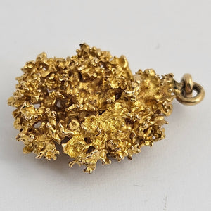 18k Gold Nugget Pendant Vintage c1980
