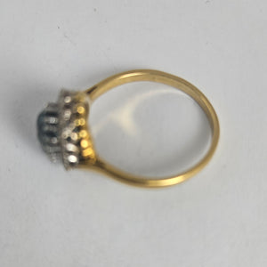 Blue Topaz and Diamond 18k Gold Cluster Ring Vintage