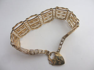 7 Bar Gate Bracelet in 9k Gold heart Padlock Clasp Vintage 1981