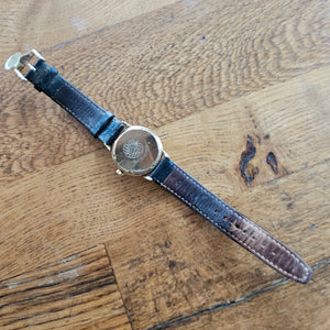 9k Gold Leather Strap Benson Wrist Watch Vintage c1950