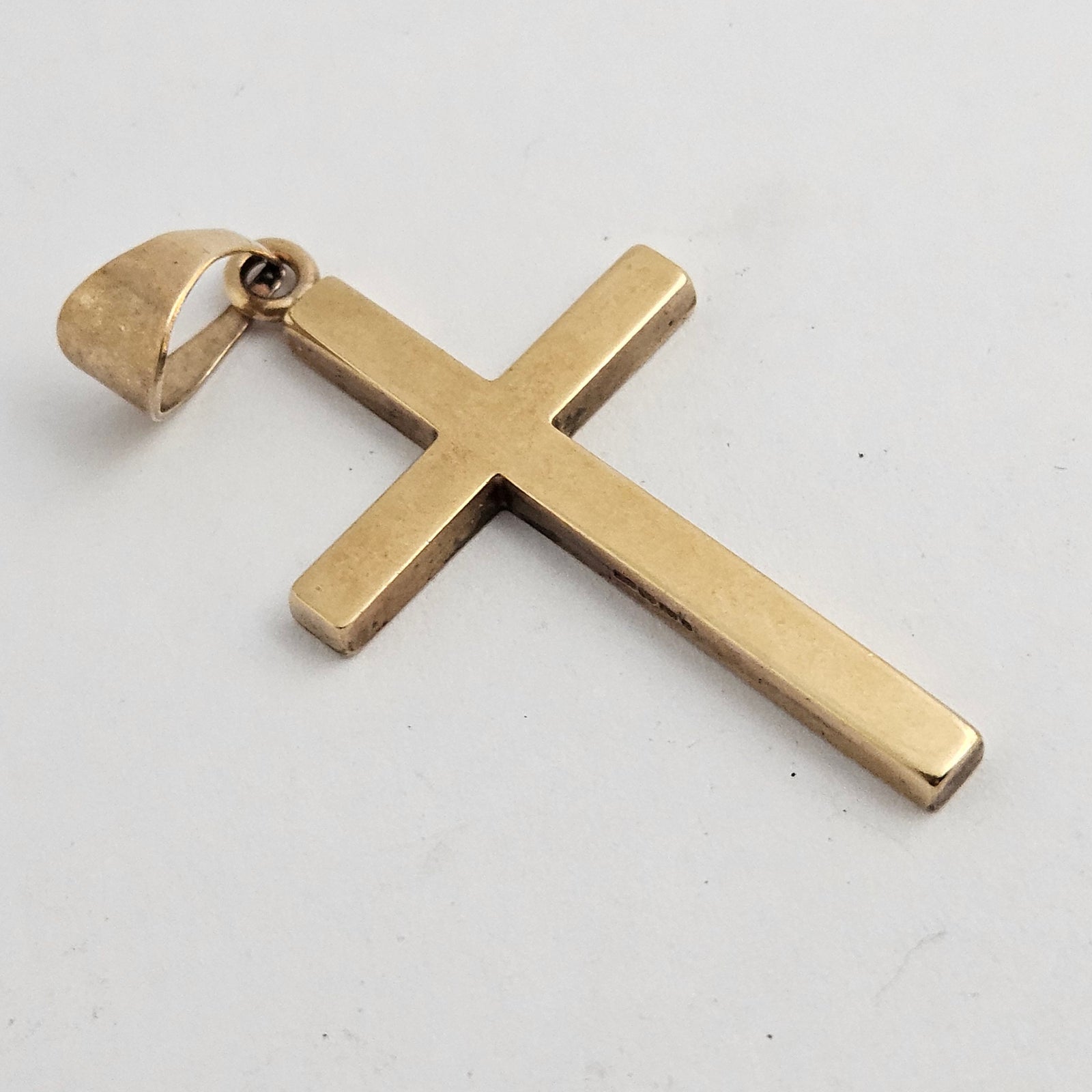 9k Gold Cross Pendant Vintage c1950