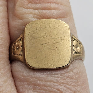 9k Gold Signet Ring Size UK T+ Vintage