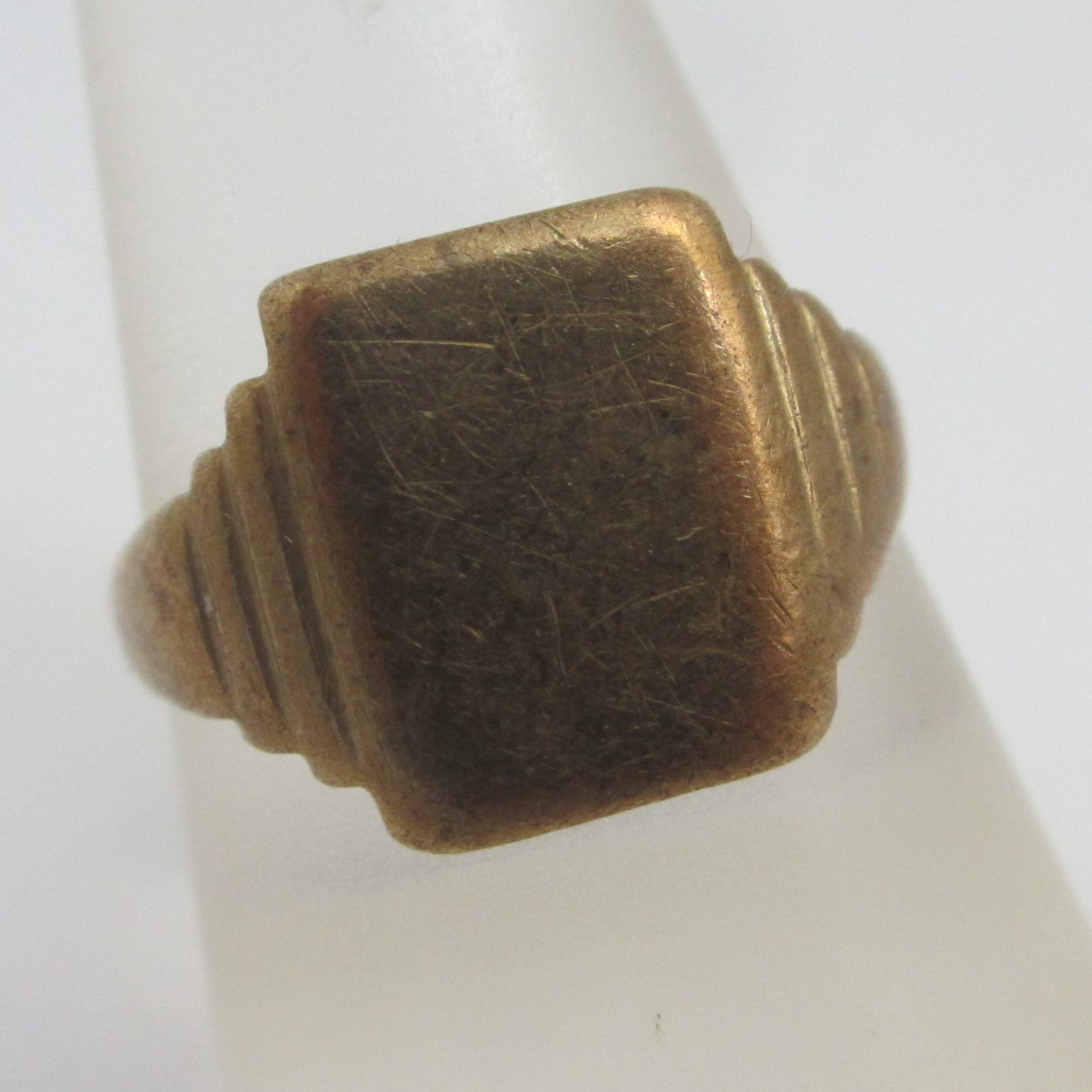 Plain 9k Gold Signet Ring Vintage c1950 Size UK Q