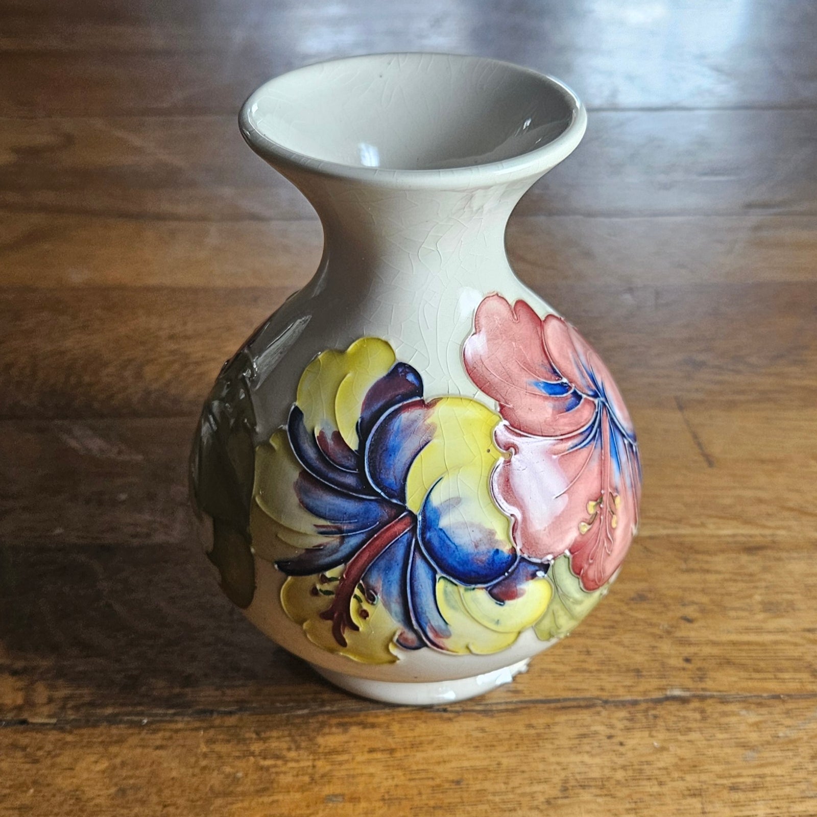 Hibiscus Moorcroft Pottery Vase Vintage c1970